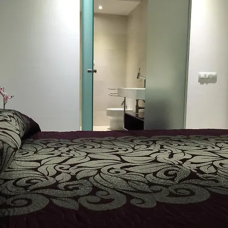 Aqua Luxury Suites Los Cristianos Apartment *