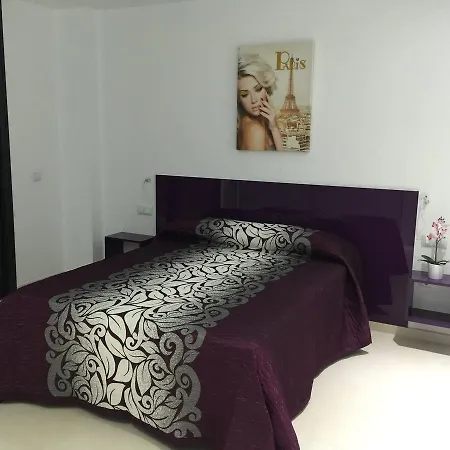 Aqua Luxury Suites Los Cristianos Apartment *