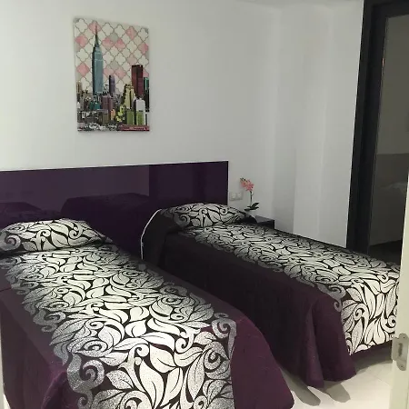 Aqua Luxury Suites Los Cristianos *